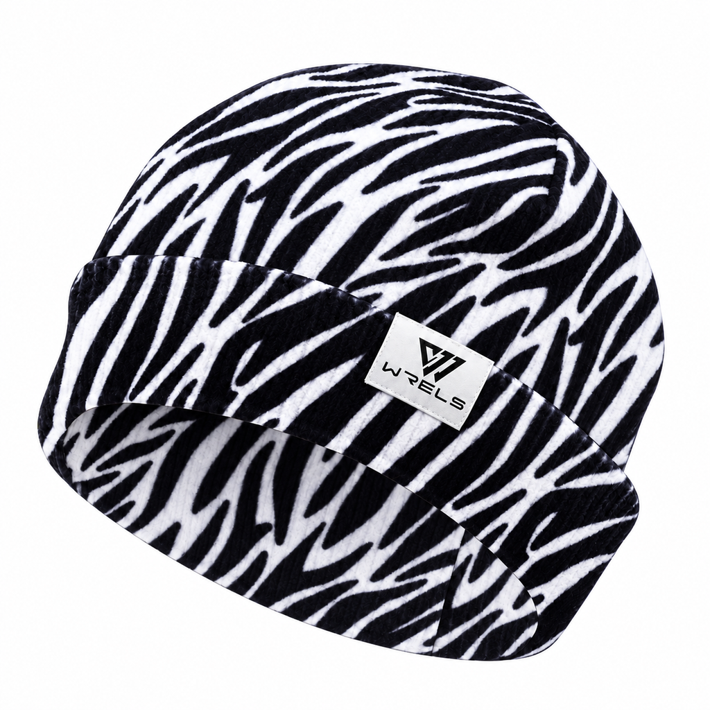 The Summit Knit | Fleece-Lined Winter Beanie - Black White - Product detail