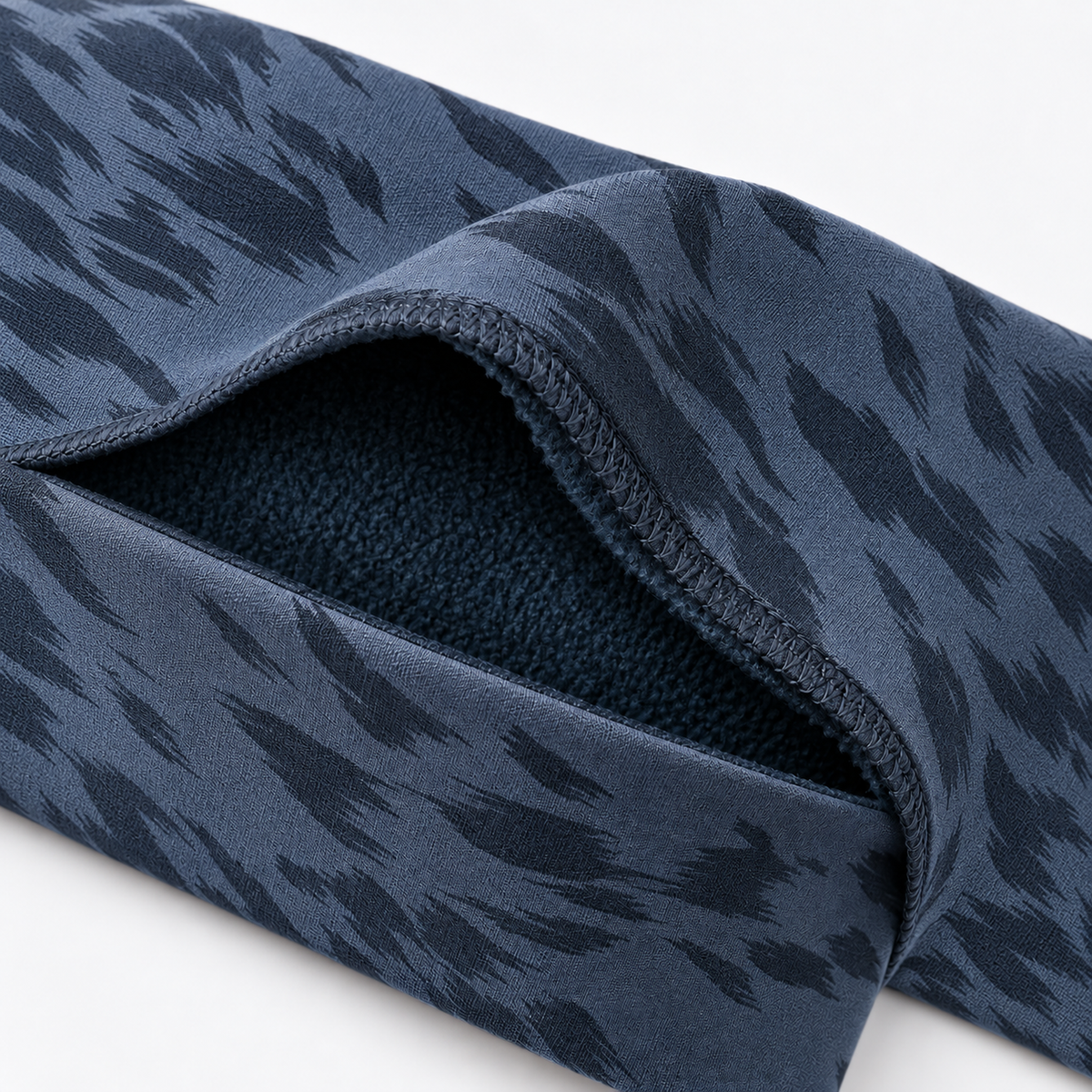 The Winter Pace | Wide Thermal Sports Headband - Dark Blue - Product detail