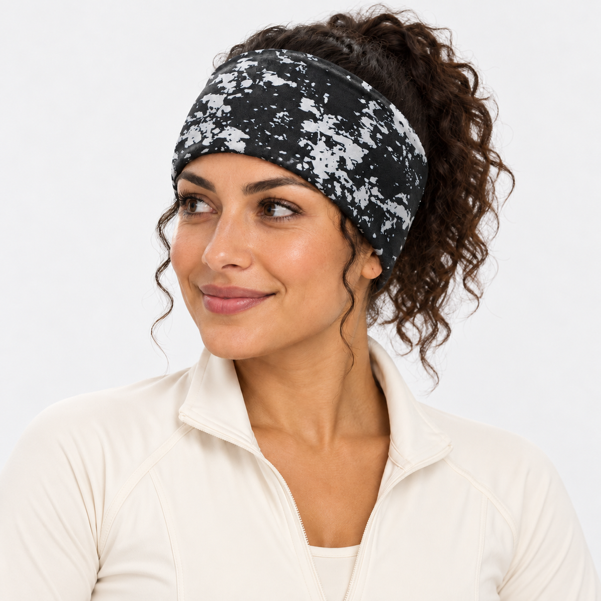 The Winter Pace | Wide Thermal Sports Headband - Black - Model