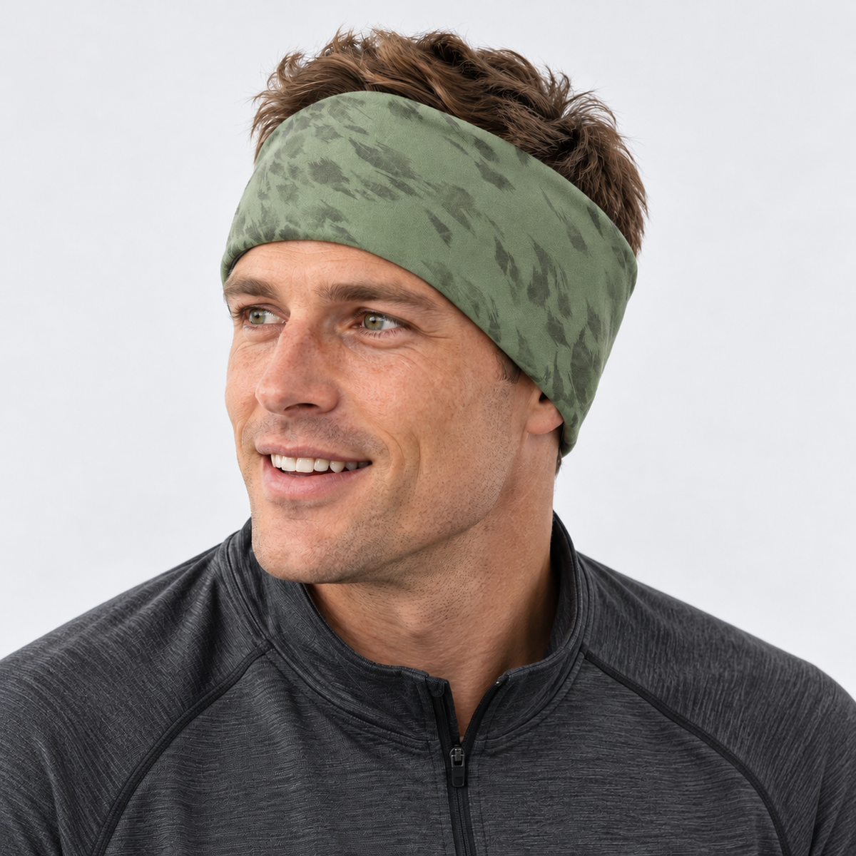 The Winter Pace | Wide Thermal Sports Headband - Green - Model