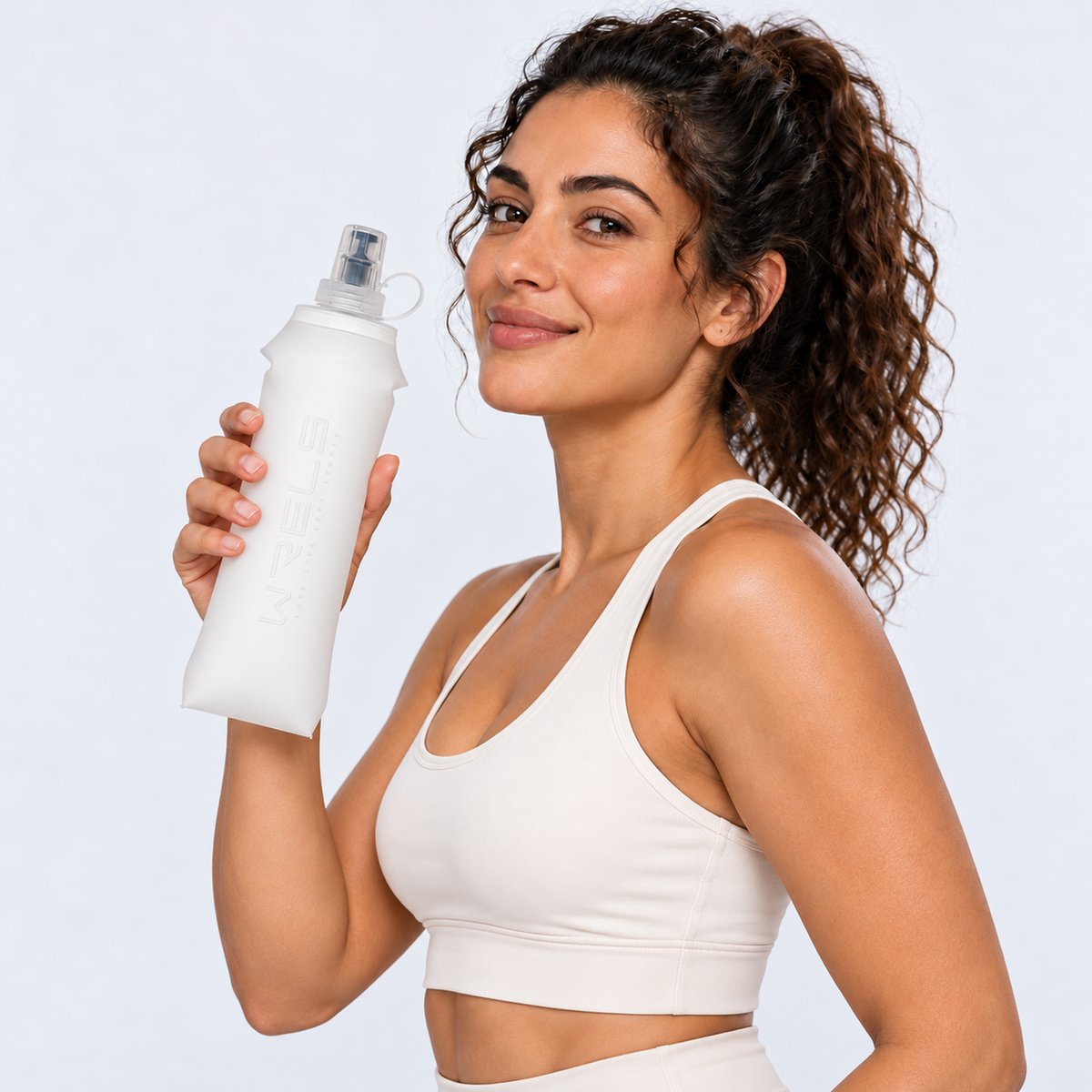 The Flow Flask | Collapsible 500ml Soft Flask - White - Model