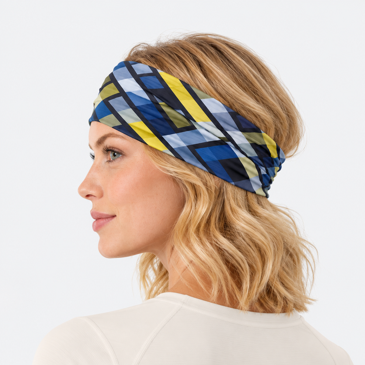 The Artisan Canvas | Seamless Ice Silk Expression Gaiter - Avant-Garde Print - Model