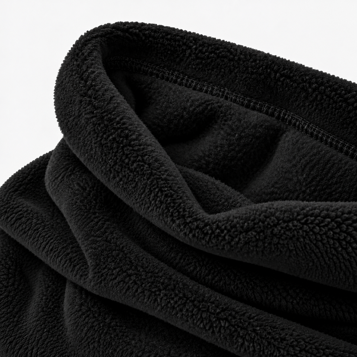 The Winter Roam | Multipurpose Thermal Neck Gaiter - Black - Product detail